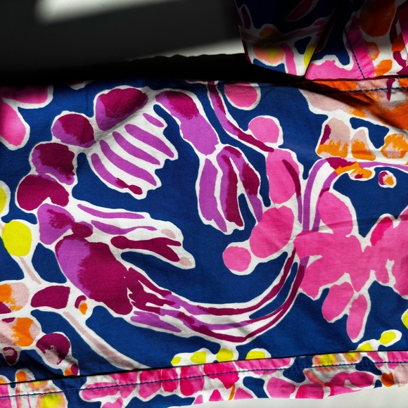 Lilly Pulitzer Vibrant Floral Print Pants, size 10 - Picture 3 of 4